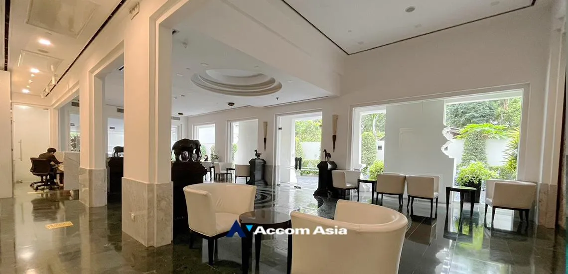  3 br Condominium For Rent in Sukhumvit ,Bangkok BTS Phrom Phong at Le Raffine Sukhumvit 39 AA30218