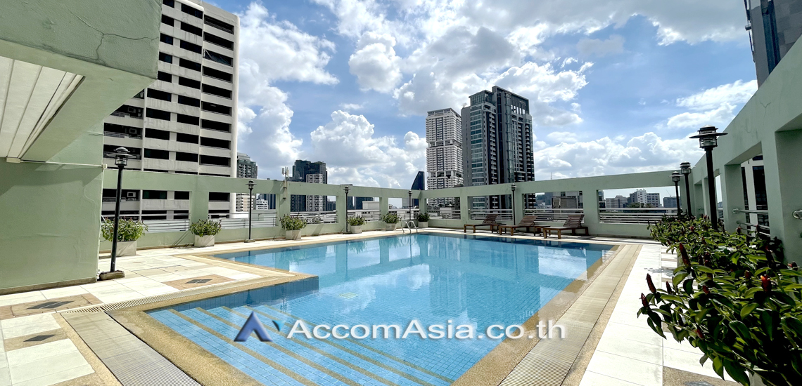  3 br Condominium For Rent in Sukhumvit ,Bangkok BTS Phrom Phong at Lumpini Suite Sukhumvit 41 AA41581