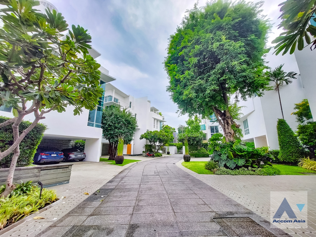  4 br House for rent and sale in Sathorn ,Bangkok MRT Khlong Toei - BTS Chong Nonsi at The Trees Sathorn AA43855