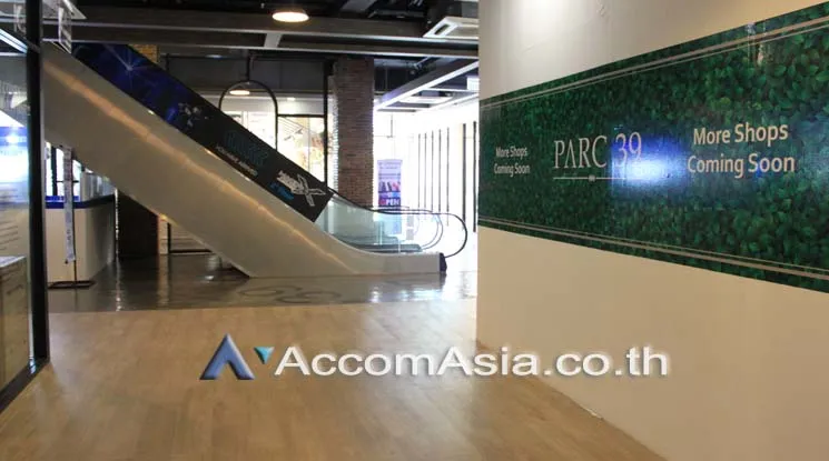  Retail / Showroom For Rent in Sukhumvit ,Bangkok BTS Phrom Phong at Retail Space at Sukhumvit 39 AA13828