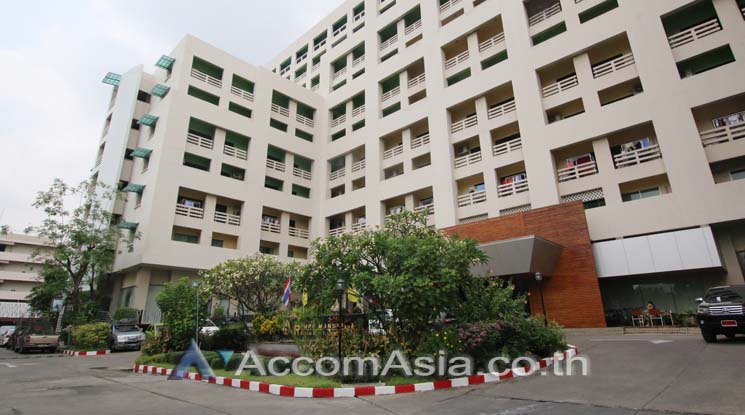  1 RBC Rompo Business Centre - Office Space - Rama 4 - Bangkok / Accomasia