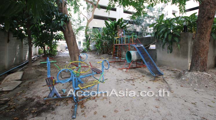  2 br Condominium For Rent in Sukhumvit ,Bangkok BTS Nana at Saranjai mansion AA12663