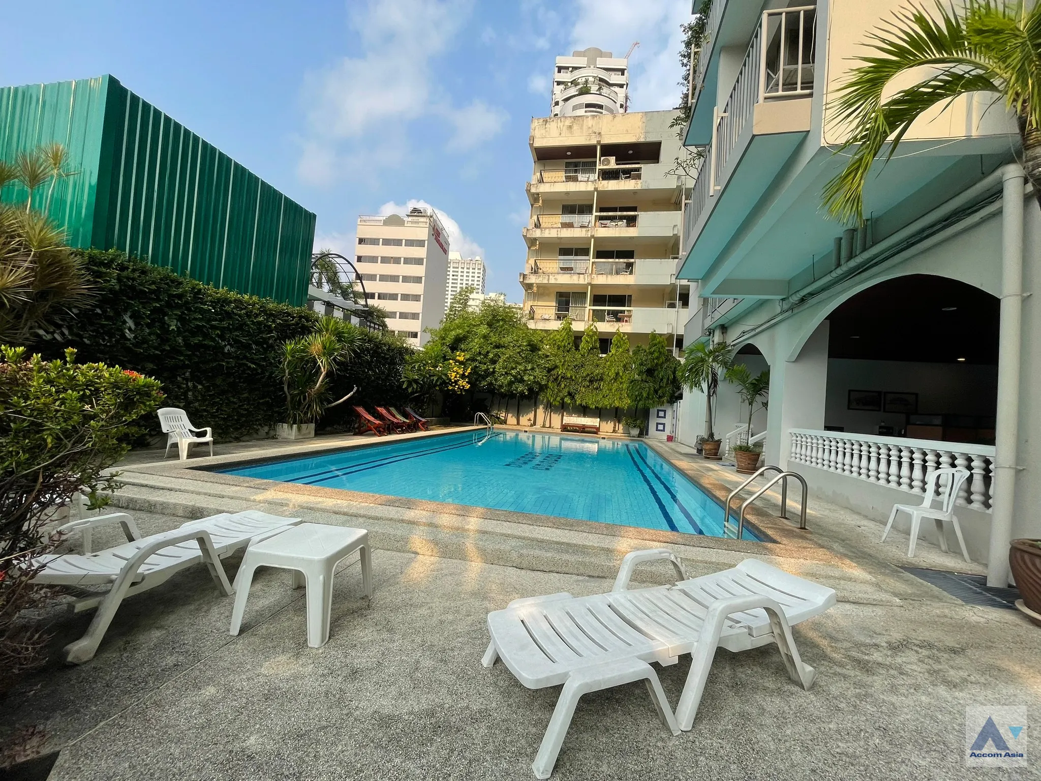  3 br Condominium for rent and sale in Sukhumvit ,Bangkok BTS Nana at Baan Prida AA18242