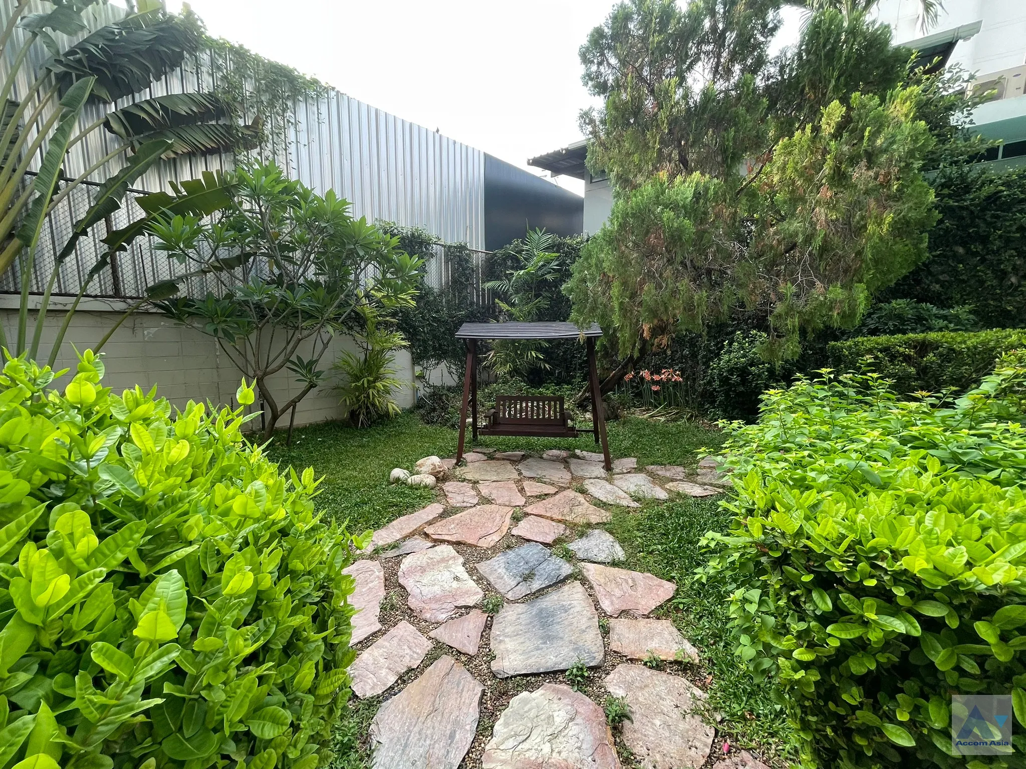  3 br Condominium For Rent in Sukhumvit ,Bangkok BTS Nana at Baan Prida AA28247