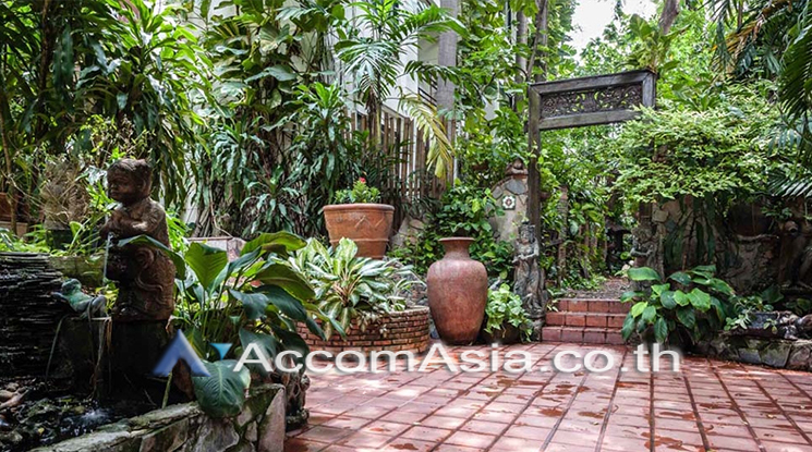  2 br Apartment For Rent in Sukhumvit ,Bangkok BTS Phrom Phong at Oasis with the old world charms 10129
