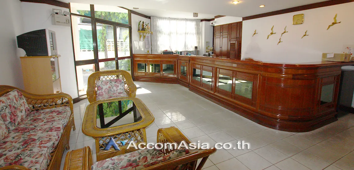  2 br Condominium For Sale in Sukhumvit ,Bangkok BTS Phrom Phong at Yada Residential AA31344