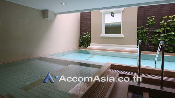  1  1 br Apartment For Rent in Silom ,Bangkok BTS Sala Daeng - MRT Silom at Luxurious Colonial Style AA18377