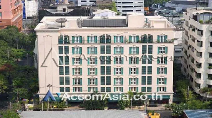  2 br Apartment For Rent in Silom ,Bangkok MRT Silom - BTS Sala Daeng at Luxurious Colonial Style AA18378