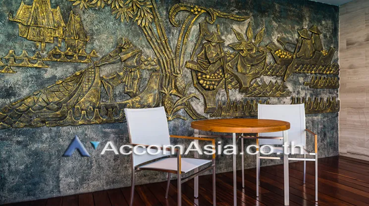  2 br Apartment For Rent in Ploenchit ,Bangkok BTS Ploenchit at Step to Lumpini Park 20523