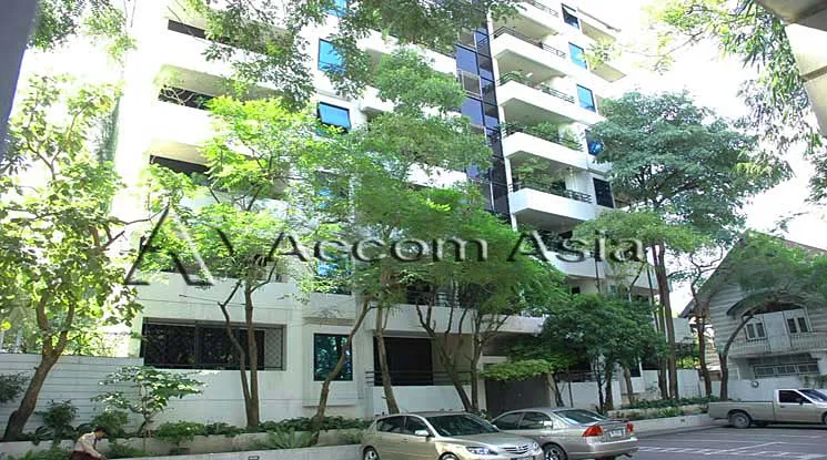  2 br Condominium For Rent in Sathorn ,Bangkok MRT Khlong Toei at Yen Akard Garden AA36528