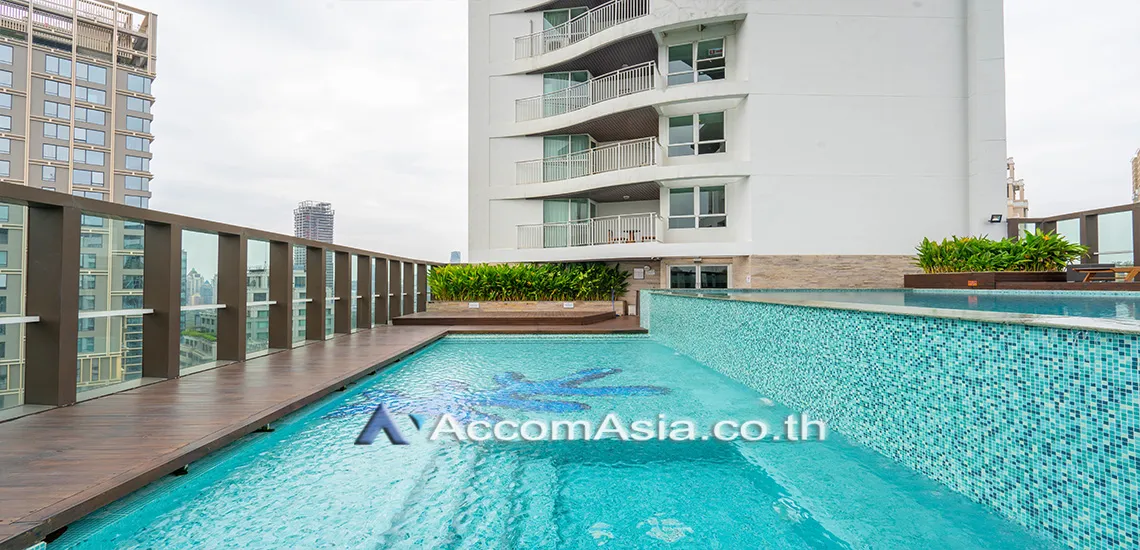  2 br Condominium For Rent in Ploenchit ,Bangkok BTS Chitlom at Urbana Langsuan AA44455
