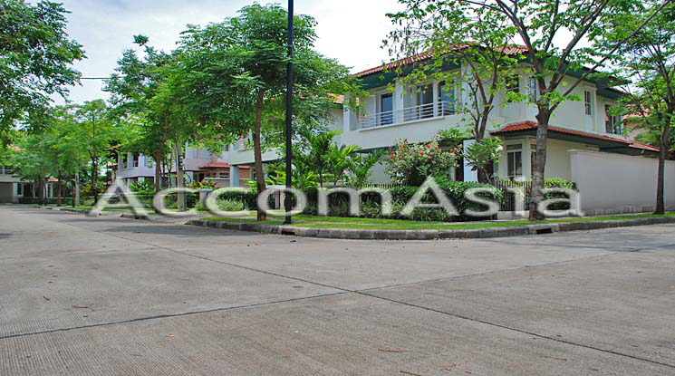  3 br House for rent and sale in Lat Phrao ,Bangkok  at Bangkok Villa 1818828