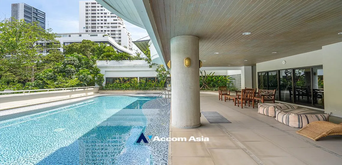  4 br Apartment for rent and sale in Sukhumvit ,Bangkok BTS Thong Lo at Greenery area in CBD 10105