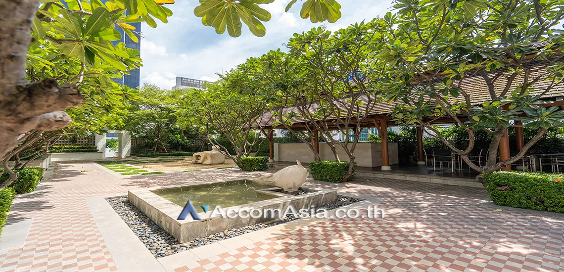  2 br Condominium For Rent in Ploenchit ,Bangkok BTS Ploenchit at Athenee Residence AA16165