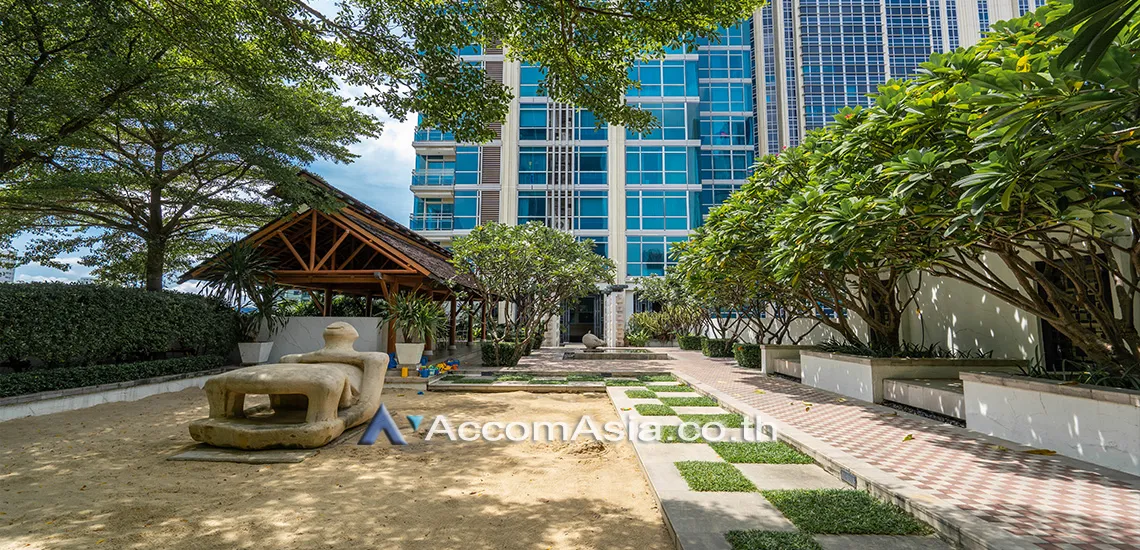  2 br Condominium For Rent in Ploenchit ,Bangkok BTS Ploenchit at Athenee Residence 13002379