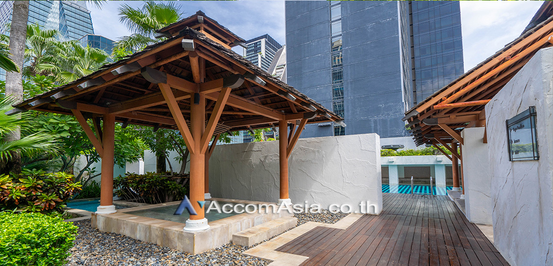  4 br Condominium For Rent in Ploenchit ,Bangkok BTS Ploenchit at Athenee Residence AA37503