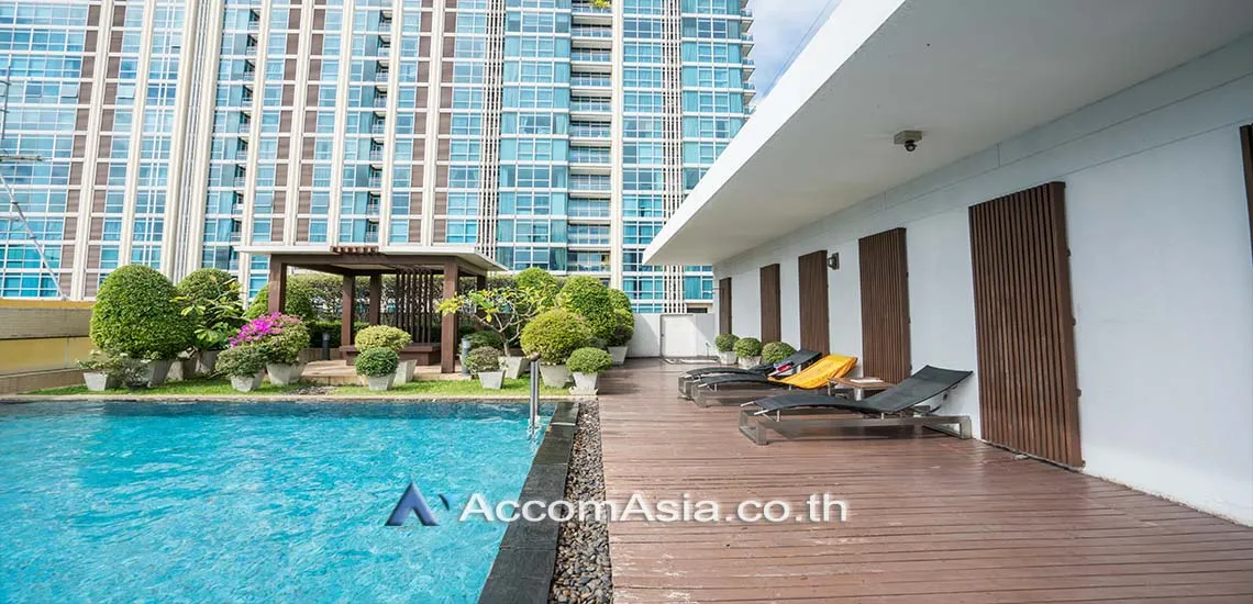  2 br Condominium For Rent in Ploenchit ,Bangkok BTS Ploenchit at Baan Siri Ruedee AA46533