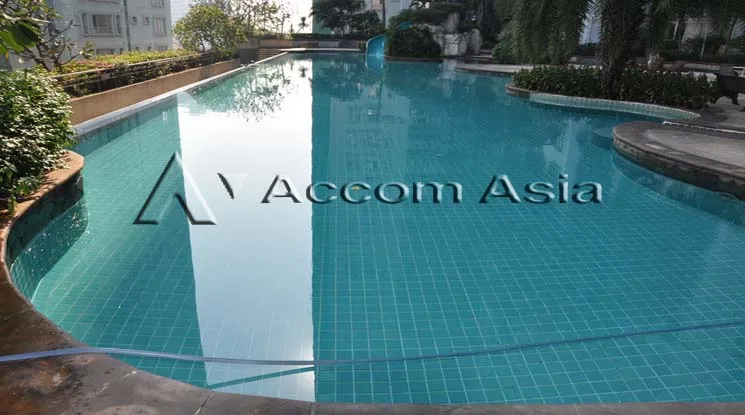  2 br Condominium For Sale in Sathorn ,Bangkok BRT Thanon Chan at Lumpini Place Water Cliff AA35890