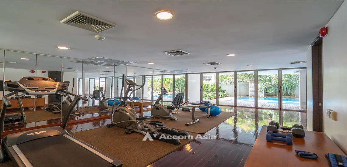  3 br Apartment For Rent in Ploenchit ,Bangkok MRT Lumphini - BTS Ploenchit at Modern Retro - 2 Units / floor 17466