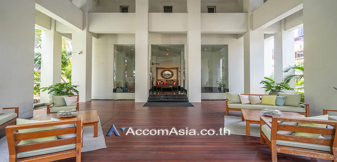  4 br Apartment For Rent in Silom ,Bangkok BTS Surasak at A Unique design and Terrace 1414023