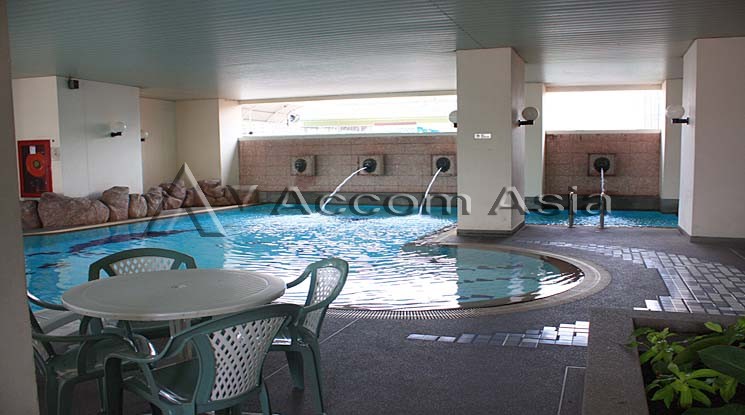  1 br Condominium For Sale in  ,Bangkok BTS Phaya Thai at Pathumwan Resort AA37205