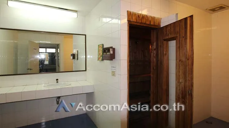  4 br Condominium for rent and sale in Sukhumvit ,Bangkok BTS Phrom Phong at Mano Tower AA39829