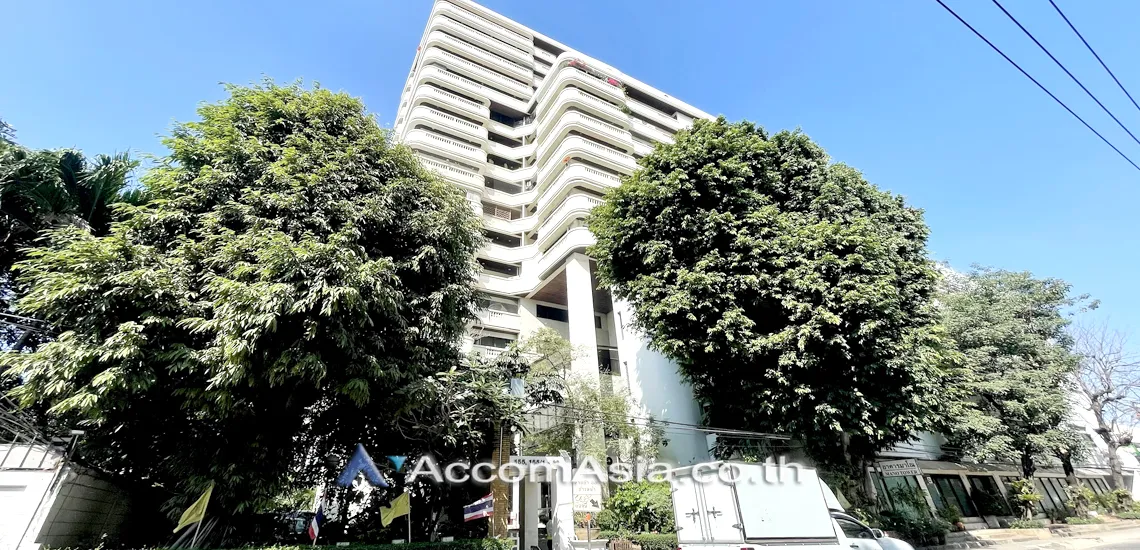  4 br Condominium For Rent in Sukhumvit ,Bangkok BTS Phrom Phong at Mano Tower AA32040