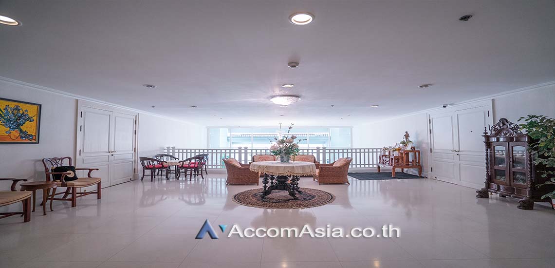  2 br Apartment for rent and sale in Sathorn ,Bangkok MRT Lumphini at Amazing residential AA30883