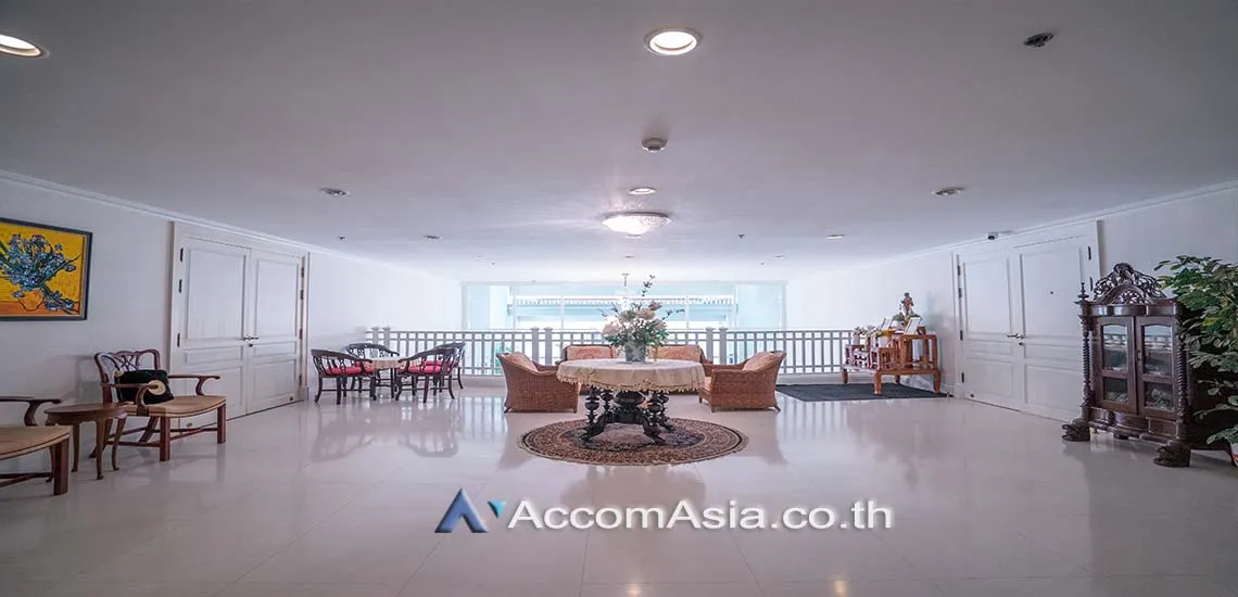  4 br Apartment for rent and sale in Sathorn ,Bangkok MRT Lumphini at Amazing residential AA28248