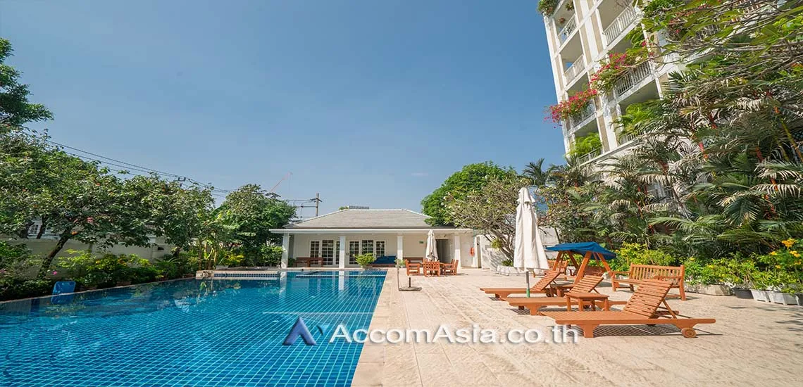  4 br Apartment for rent and sale in Sathorn ,Bangkok MRT Lumphini at Amazing residential AA28248