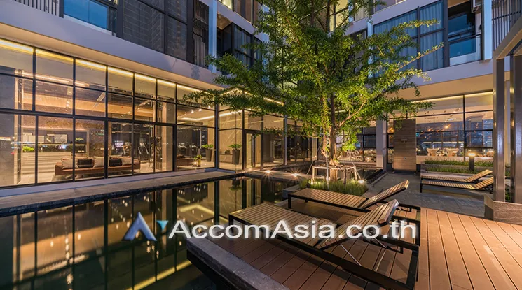  1 br Condominium For Sale in Phaholyothin ,Bangkok ARL Makkasan - MRT Rama 9 at Chewathai Residence Asoke AA23671