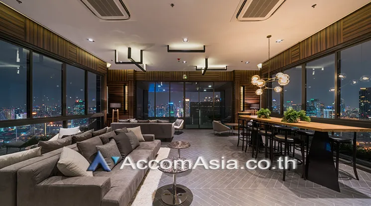  1 br Condominium for rent and sale in  ,Bangkok MRT Rama 9 - ARL Makkasan at Chewathai Residence Asoke AA41064