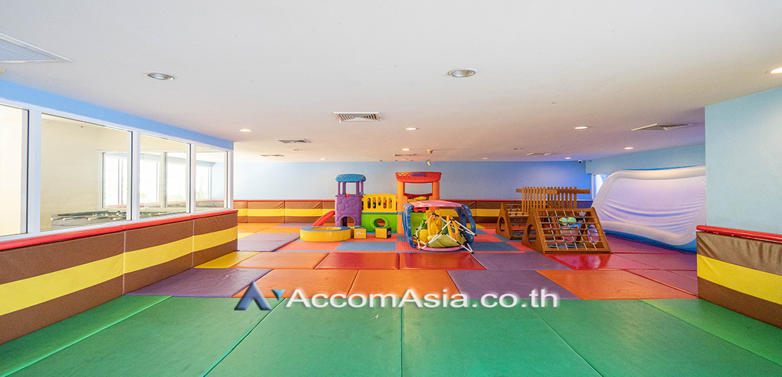  3 br Apartment For Rent in Sukhumvit ,Bangkok BTS Nana at Tranquil ambiance 18755