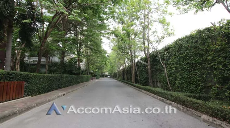  4 br House for rent and sale in Sukhumvit ,Bangkok BTS Thong Lo at Privacy and Peaceful AA24100