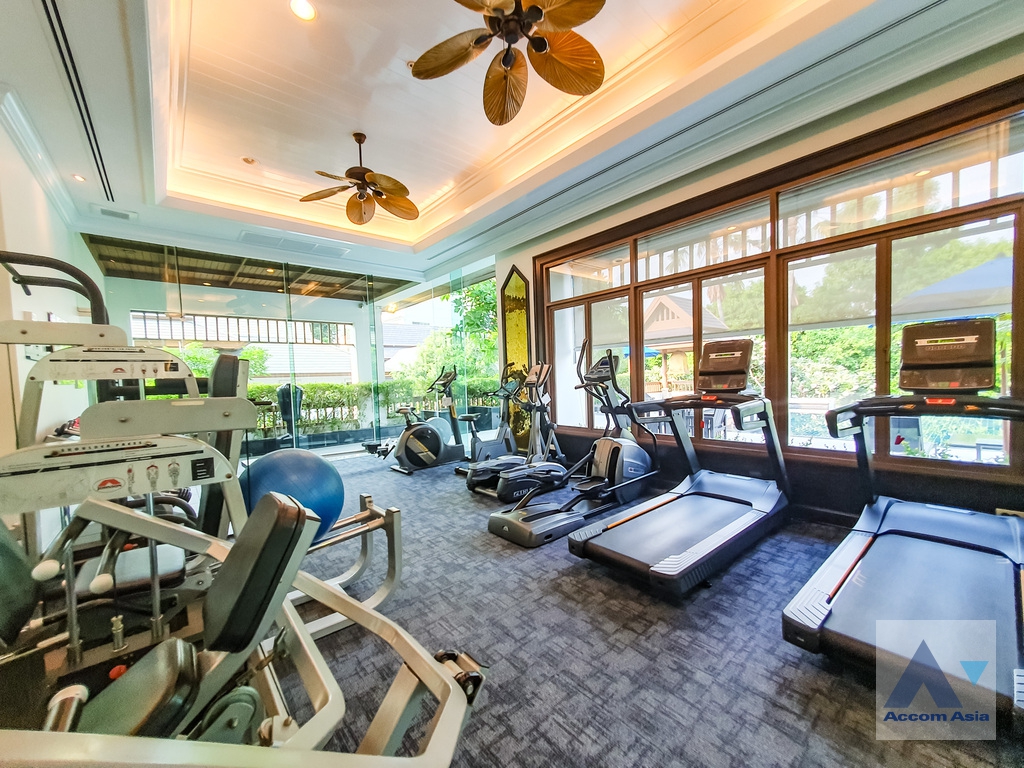  4 br House For Rent in Sathorn ,Bangkok BTS Saint Louis - BRT Thanon Chan at Exclusive Resort Style Home  AA43407