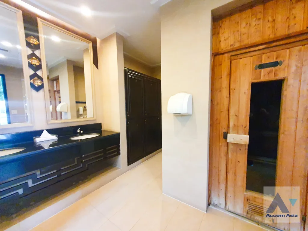  4 br House for rent and sale in Sathorn ,Bangkok BTS Saint Louis - BRT Thanon Chan at Exclusive Resort Style Home  AA14956
