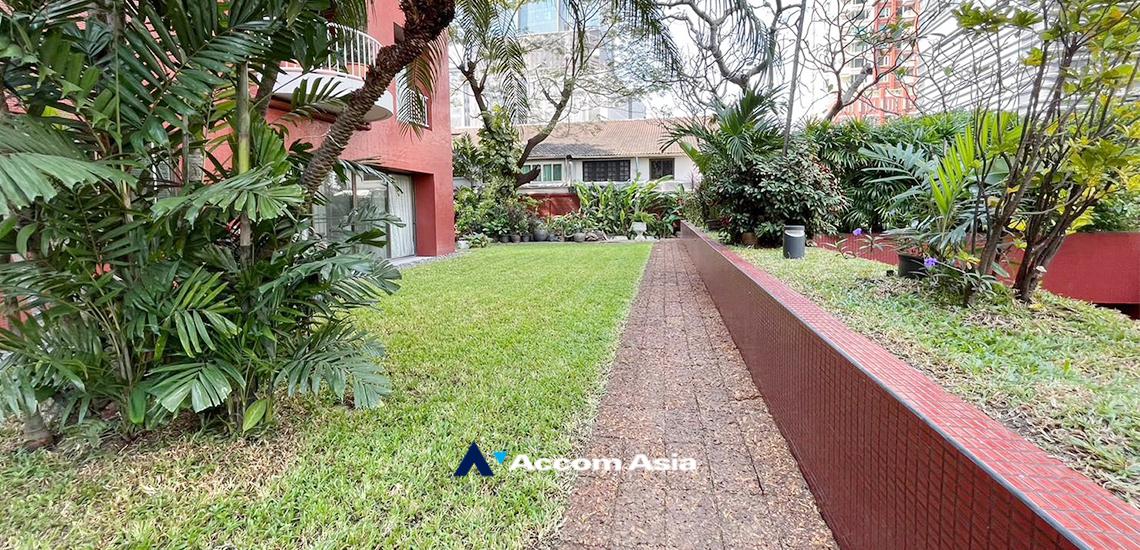  4 br Condominium For Rent in Ploenchit ,Bangkok BTS Chitlom at Chidlom Place 27640