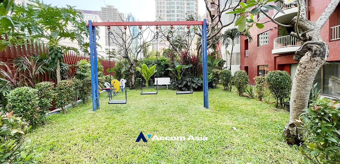  3 br Condominium for rent and sale in Ploenchit ,Bangkok BTS Chitlom at Chidlom Place AA33293