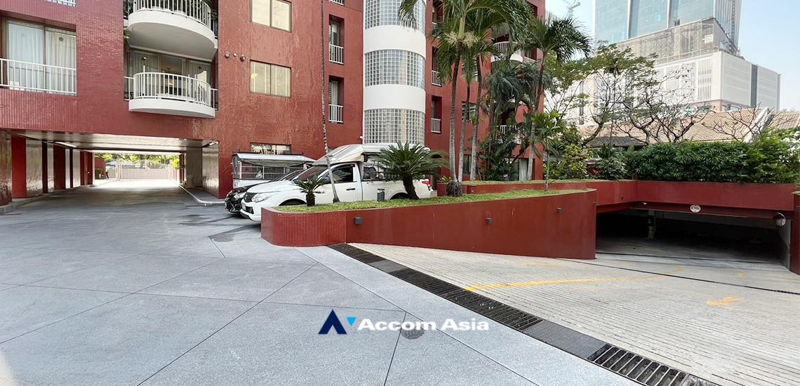  4 br Condominium For Rent in Ploenchit ,Bangkok BTS Chitlom at Chidlom Place 27640