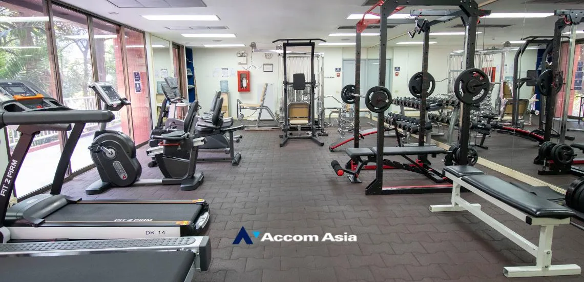  3 br Condominium for rent and sale in Ploenchit ,Bangkok BTS Chitlom at Chidlom Place AA33293