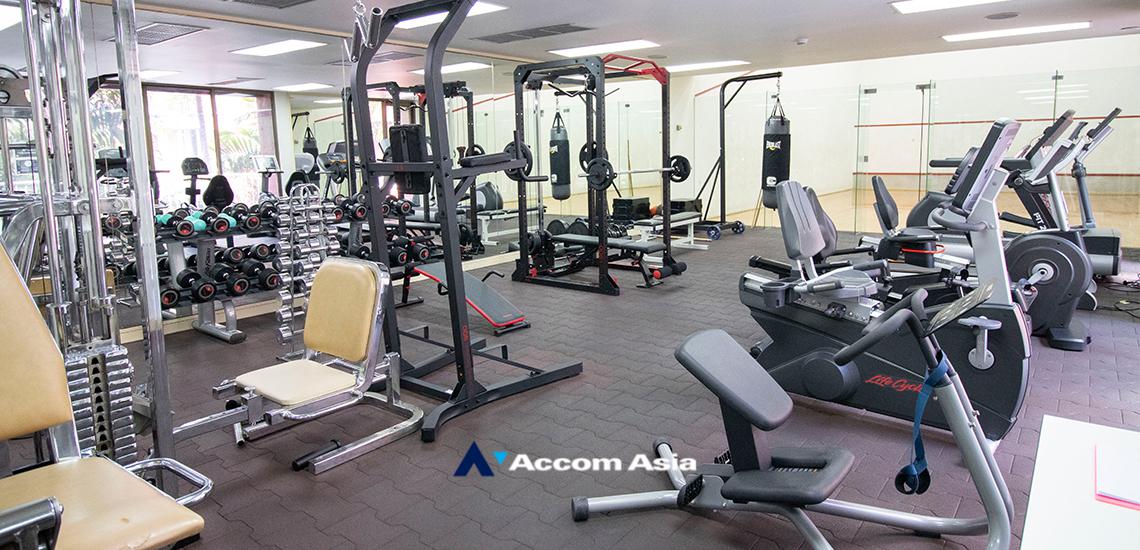  3 br Condominium For Sale in Ploenchit ,Bangkok BTS Chitlom at Chidlom Place AA20846