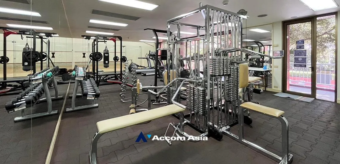  2 br Condominium For Sale in Ploenchit ,Bangkok BTS Chitlom at Chidlom Place AA41933