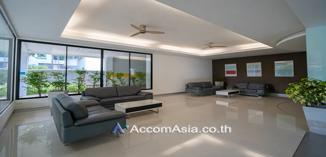  3 br Condominium for rent and sale in Sukhumvit ,Bangkok BTS Ekkamai at Regent On The Park 2 AA34668