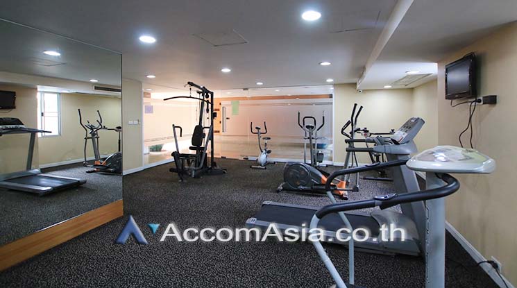  2 br Apartment For Rent in Sathorn ,Bangkok MRT Khlong Toei at Low rise Building AA30435