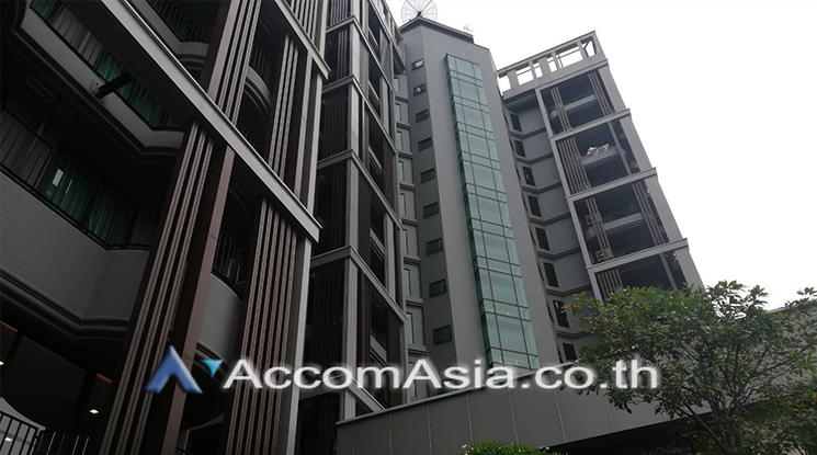  1 Retail Space for RENT - Retail / Showroom - Sukhumvit - Bangkok / Accomasia