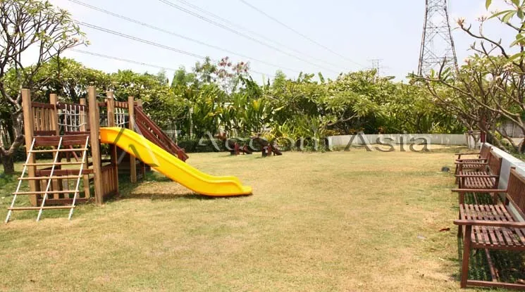  4 br House For Sale in  ,Bangkok  at Noble Thara Phatthanakan Village AA45146