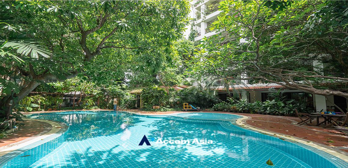  3 br Apartment for rent and sale in Sukhumvit ,Bangkok BTS Asok - MRT Sukhumvit at Ideal for big AA26374
