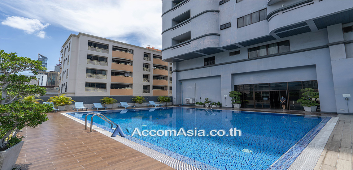  1  2 br Apartment For Rent in Sukhumvit ,Bangkok BTS Phrom Phong at Exudes classic comfort AA15291
