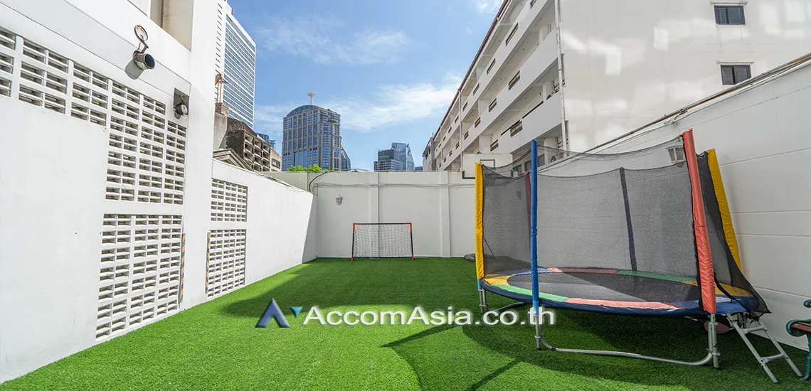  4 br Apartment For Rent in Sukhumvit ,Bangkok MRT Sukhumvit - BTS Asok at A Classic Style 1415726