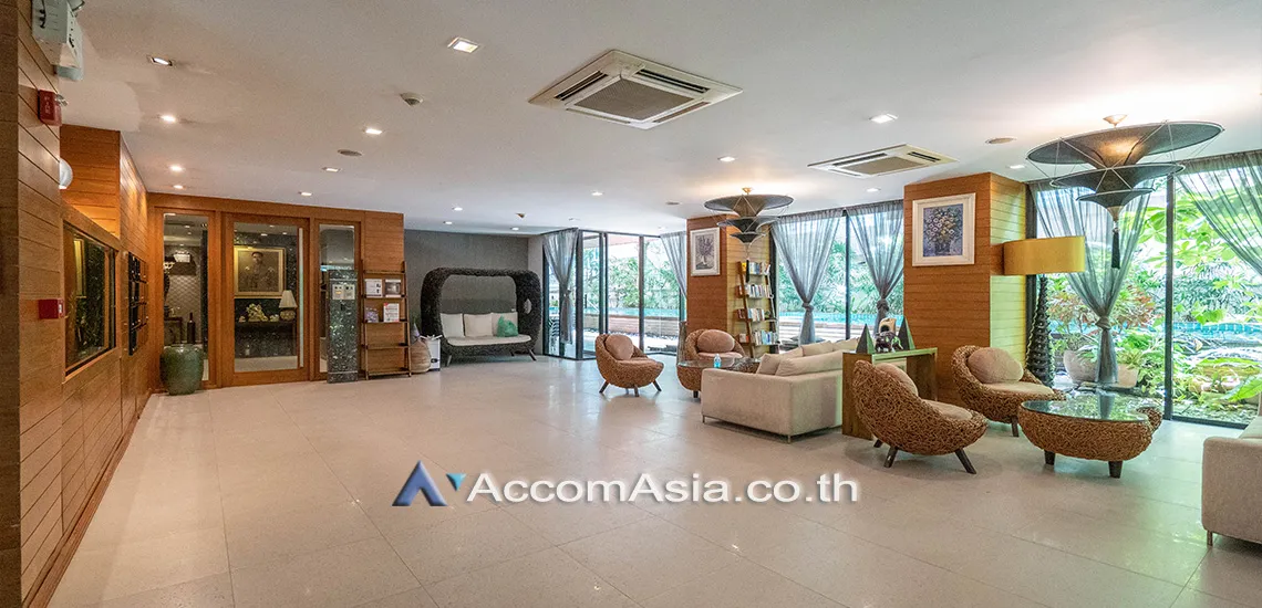  3 br Condominium for rent and sale in Ploenchit ,Bangkok BTS National Stadium at Pathumwan Oasis AA34059